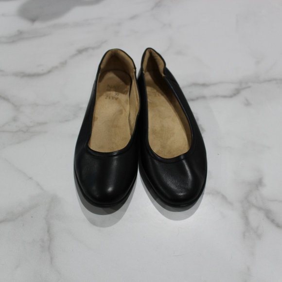 Naturalizer Flexy Black Leather Flats sz 7.5 - Picture 9 of 9